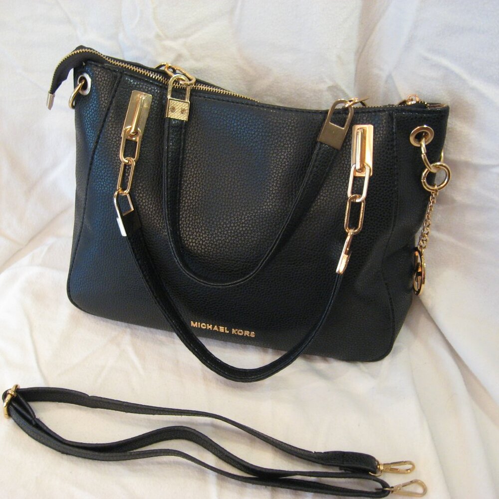 Michael Kors 100% pebbled leather polished desk-to-dinner staple!